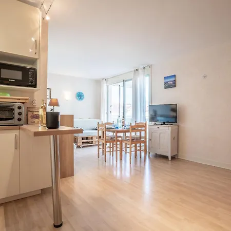 Апартаменты Port Arcachon-7 By Interhome *